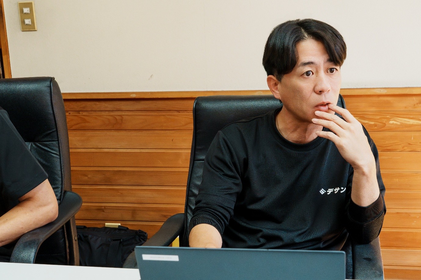 シニアマネージャー　神田様